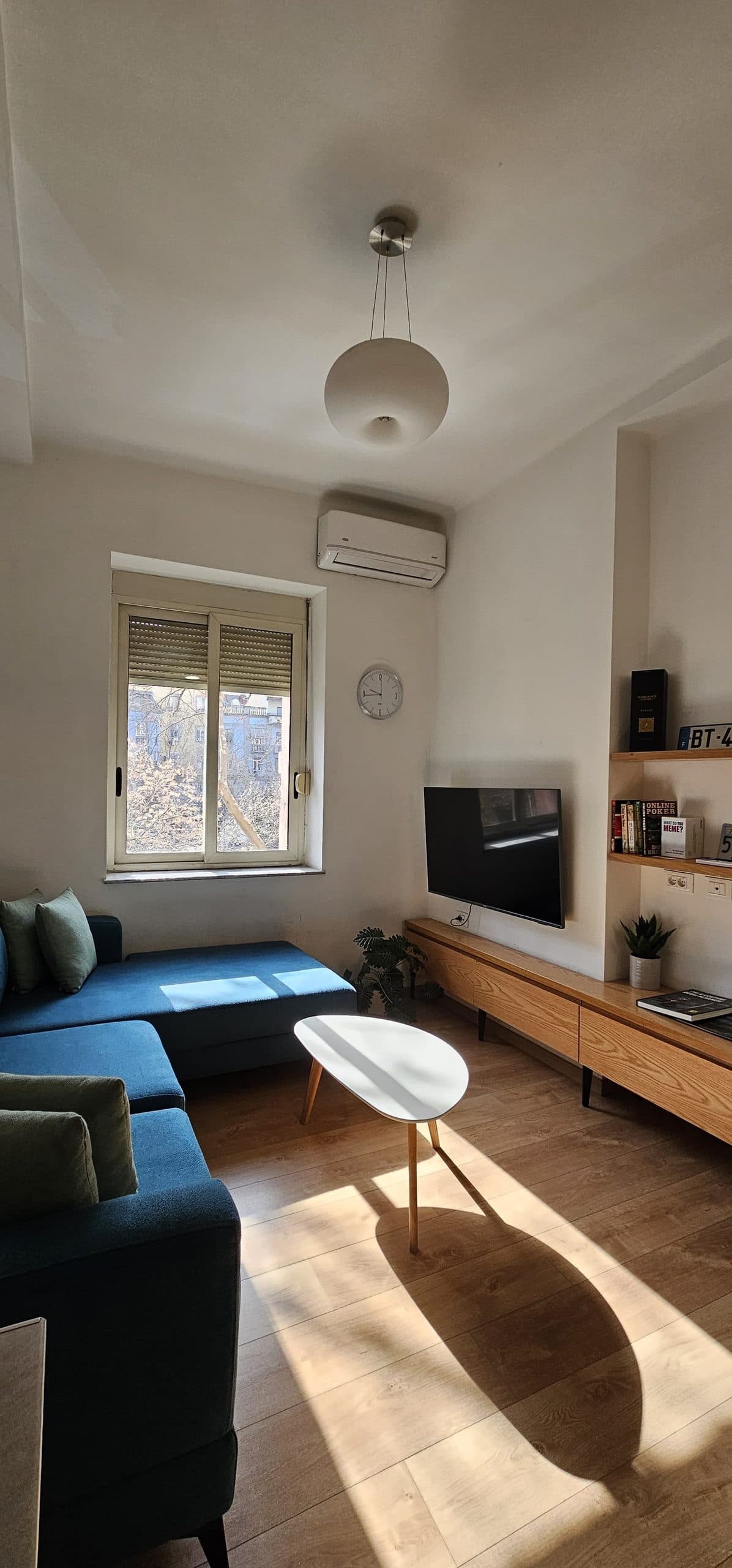 Apartament per shitje te Shallvaret ! 3