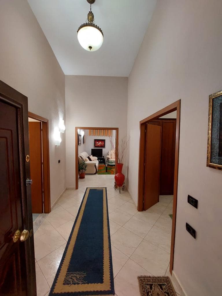 JEPET SHTEPI PRIVATE 2+1 ME QIRA TEK RRUGA E DURRESIT! 4