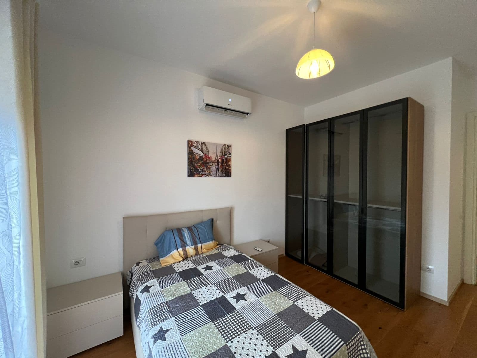 Jepet Me Qira Apartament 2+1+Parking, Pranë TEG! 4