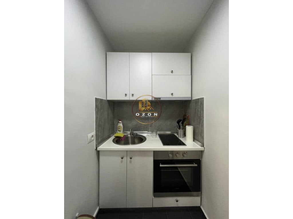 JEPET ME QERA APARTAMENT 1+1 STADIUMI DINAMO ! 4