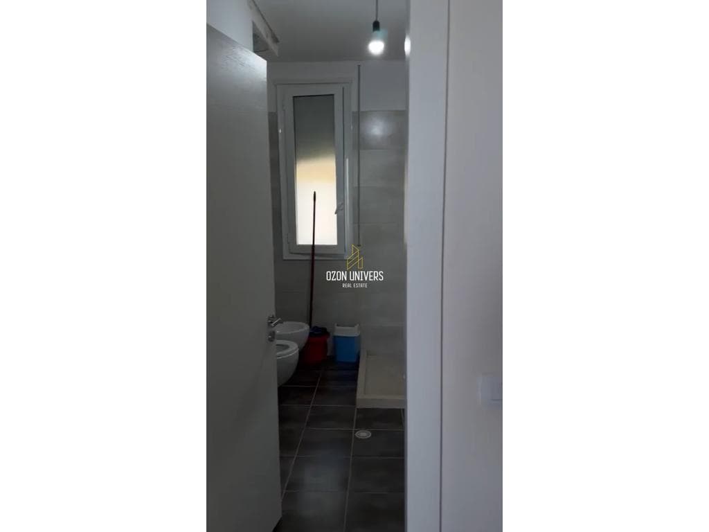 Apartament 2+1 me parkim për shitje, në Dhërmi! 4