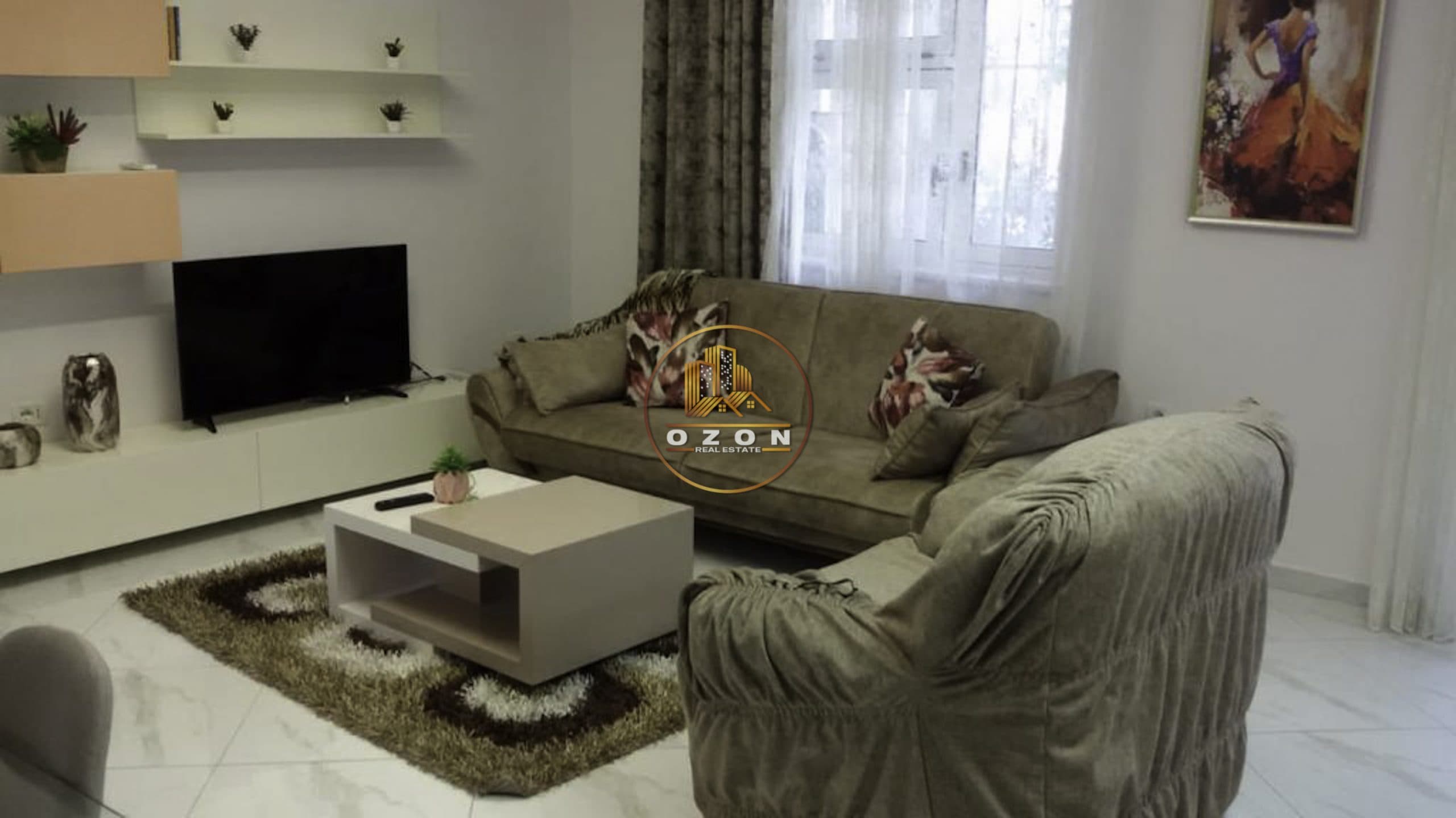 JEPET ME QERA APARTAMENT 2+1 NE QENDER TE TIRANES !