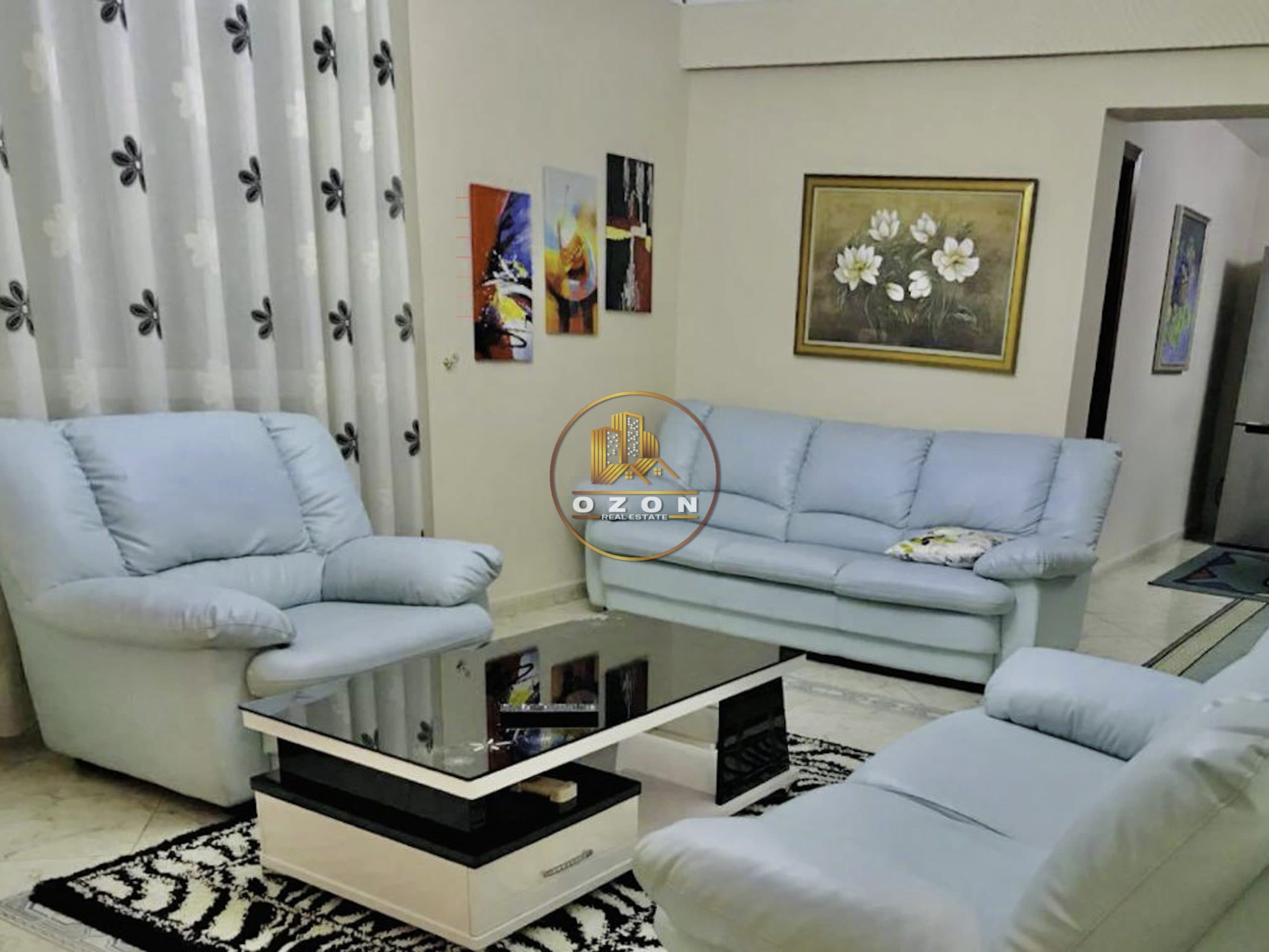 APARTAMENT 2+1 ME QERA . ADRESA : KOMUNA E PARISIT