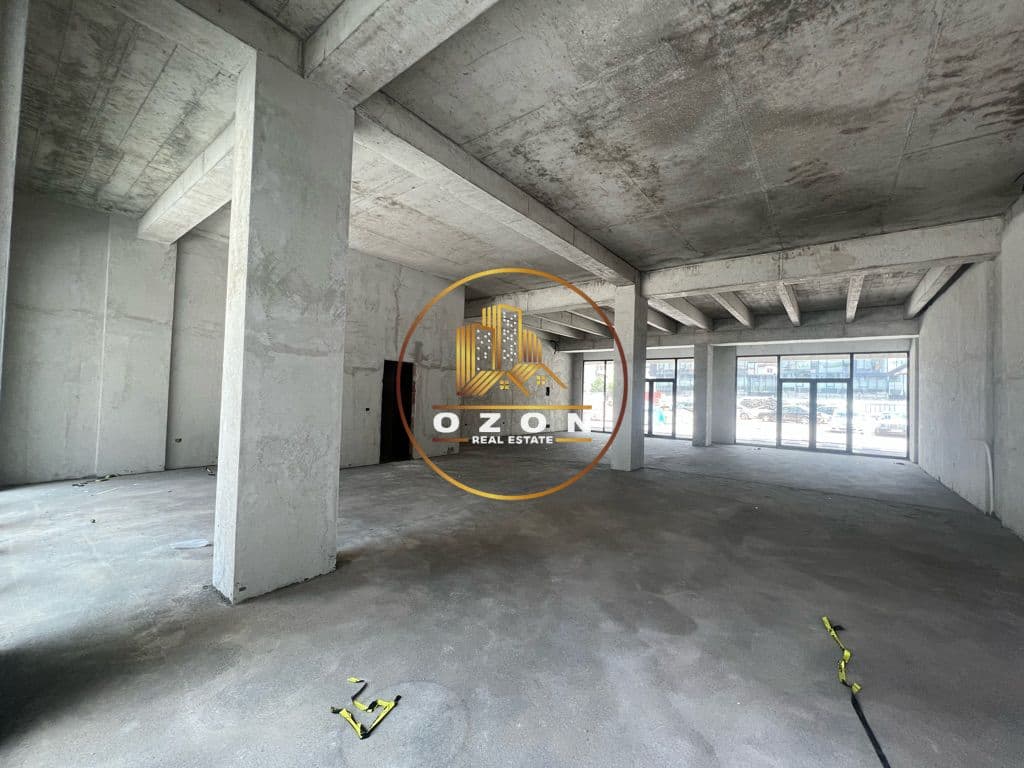 JEPET AMBIENT BIZNESI ME QIRA TEK SQUARE 21! 1