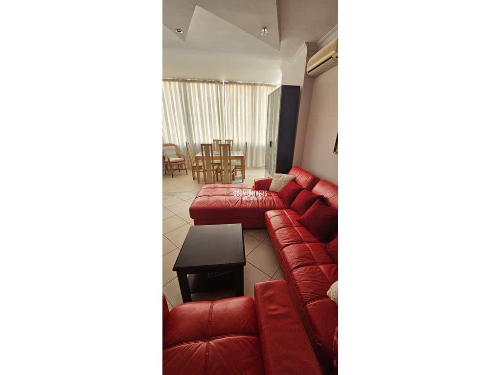 Apartament 2+1 për shitje, në Lungomare, Vlorë! 3