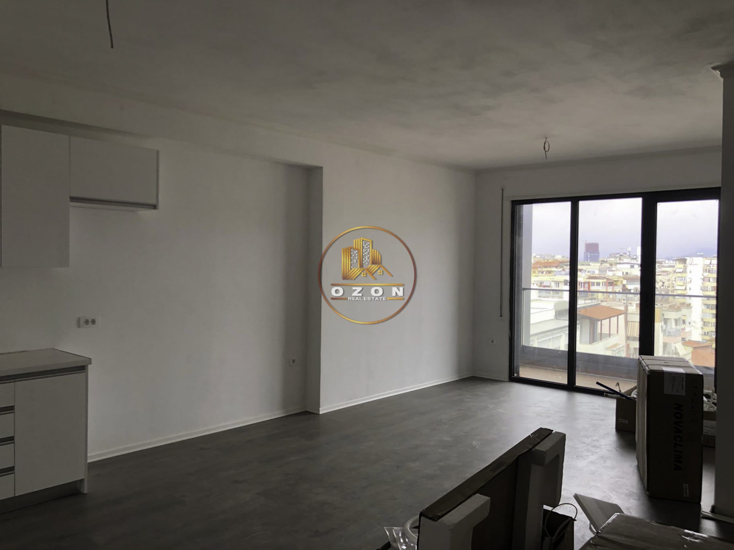 APARTAMENT 2+1+2 ME QERA ,PER ZYRA TEK RRUGA E KOSOVAREVE !