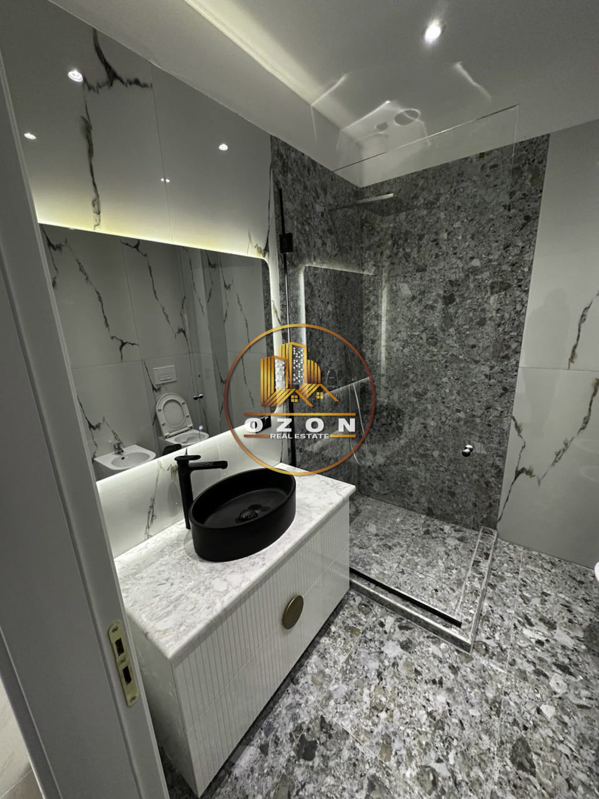 JEPET ME QIRA SUPER APARTAMENT 2+1+2 TEK LIQENI I FARKES! 3