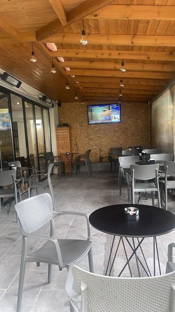 Lokal dhe Garazh Për Shitje në Rrugën Idriz Dollaku, Ali Dem! 4