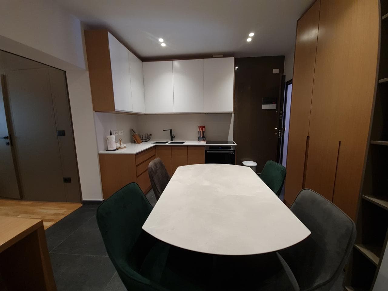 Apartament 1+1 me Qira tek Rruga e Kavajës! 3
