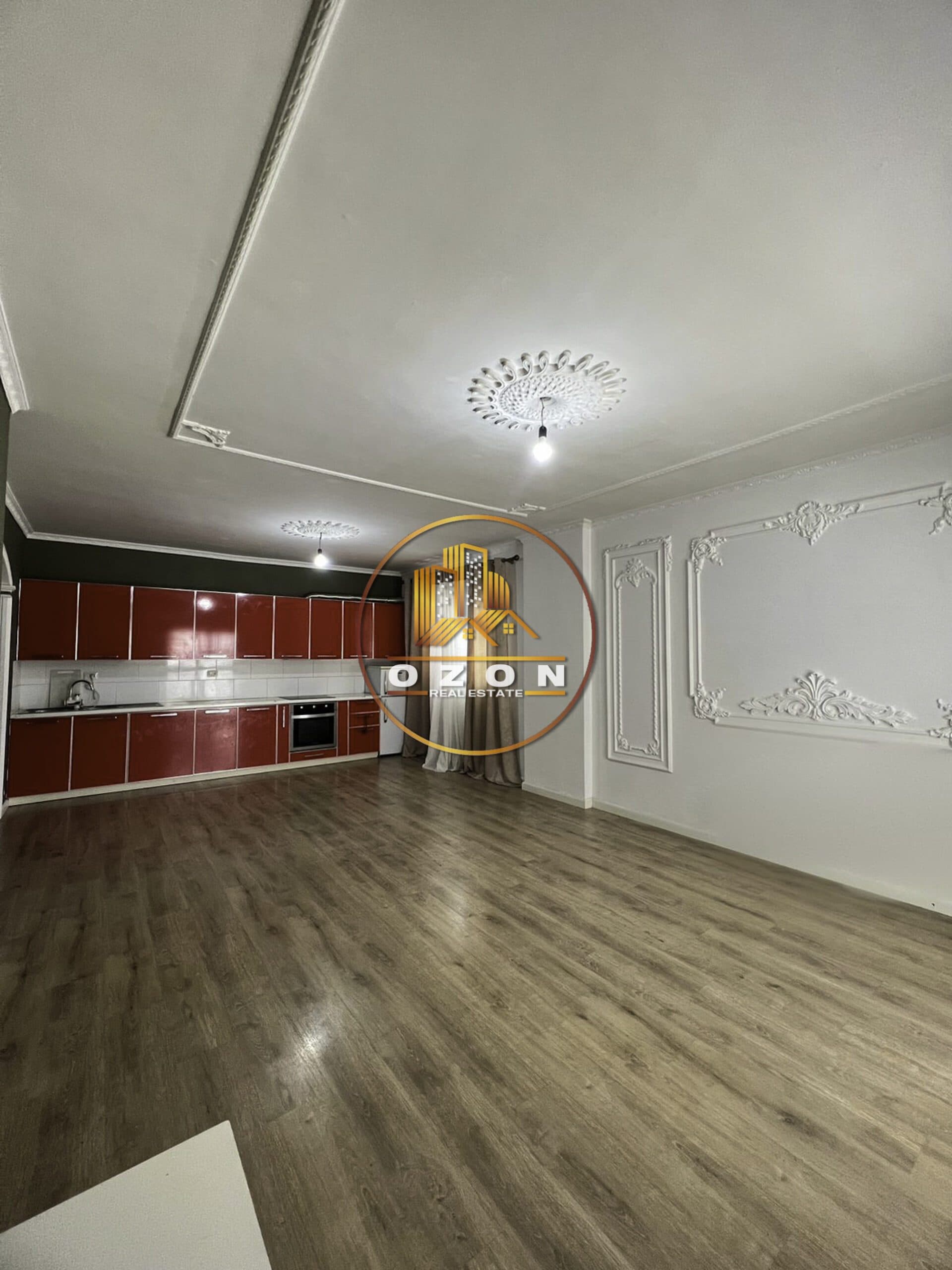 JEPET ME QIRA APARTAMENT 2+1 PER BIZNES, NE MYSLYM SHYR!