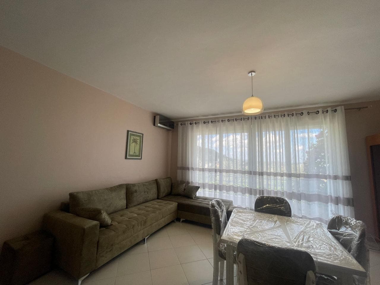 Duplex 2+1+Post Parkimi Për Qira tek Kodra e Diellit! 3