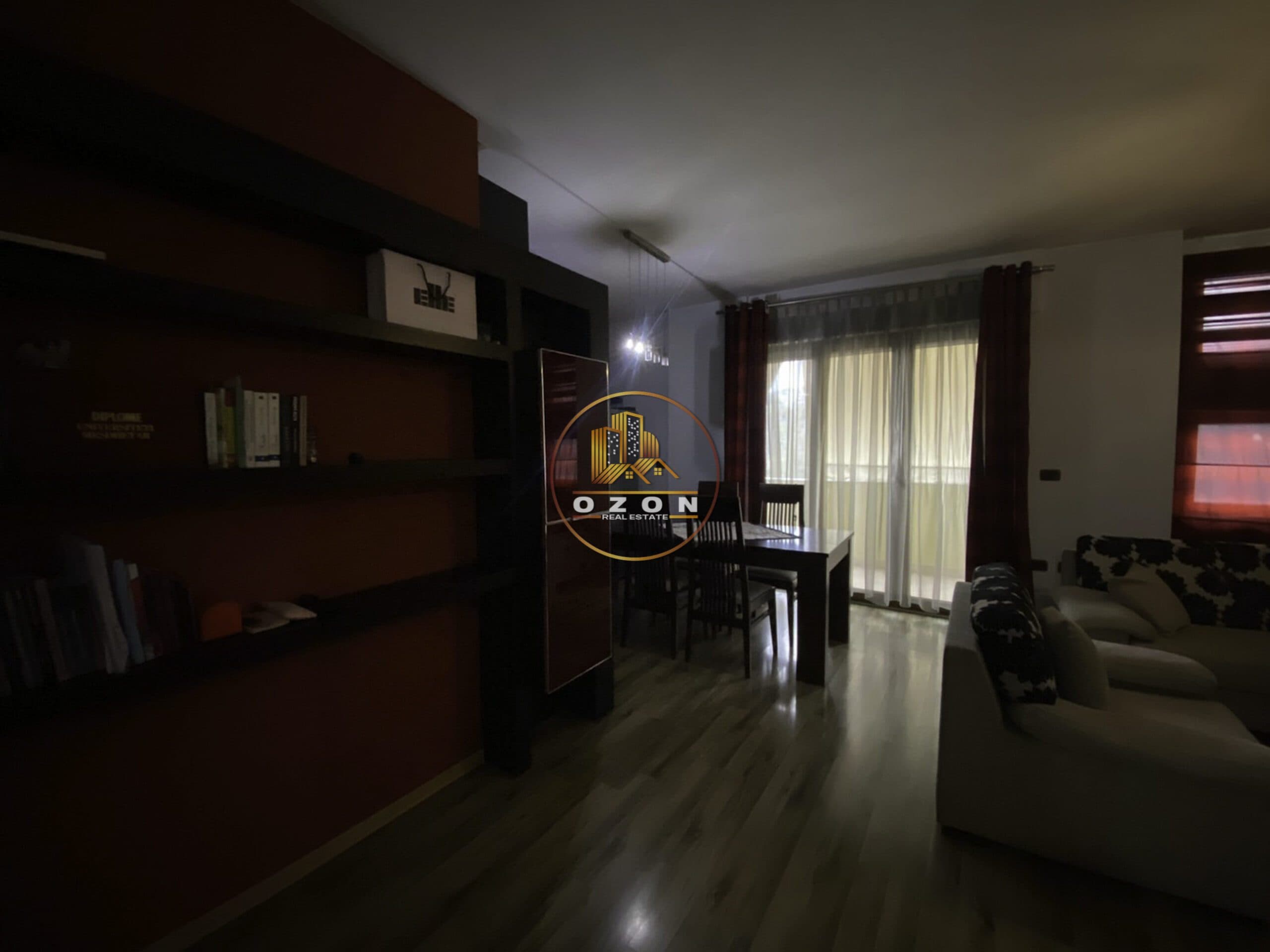 JEPET ME QERA APARTAMENT 2+1 TEK KOMUNA E PARISIT !