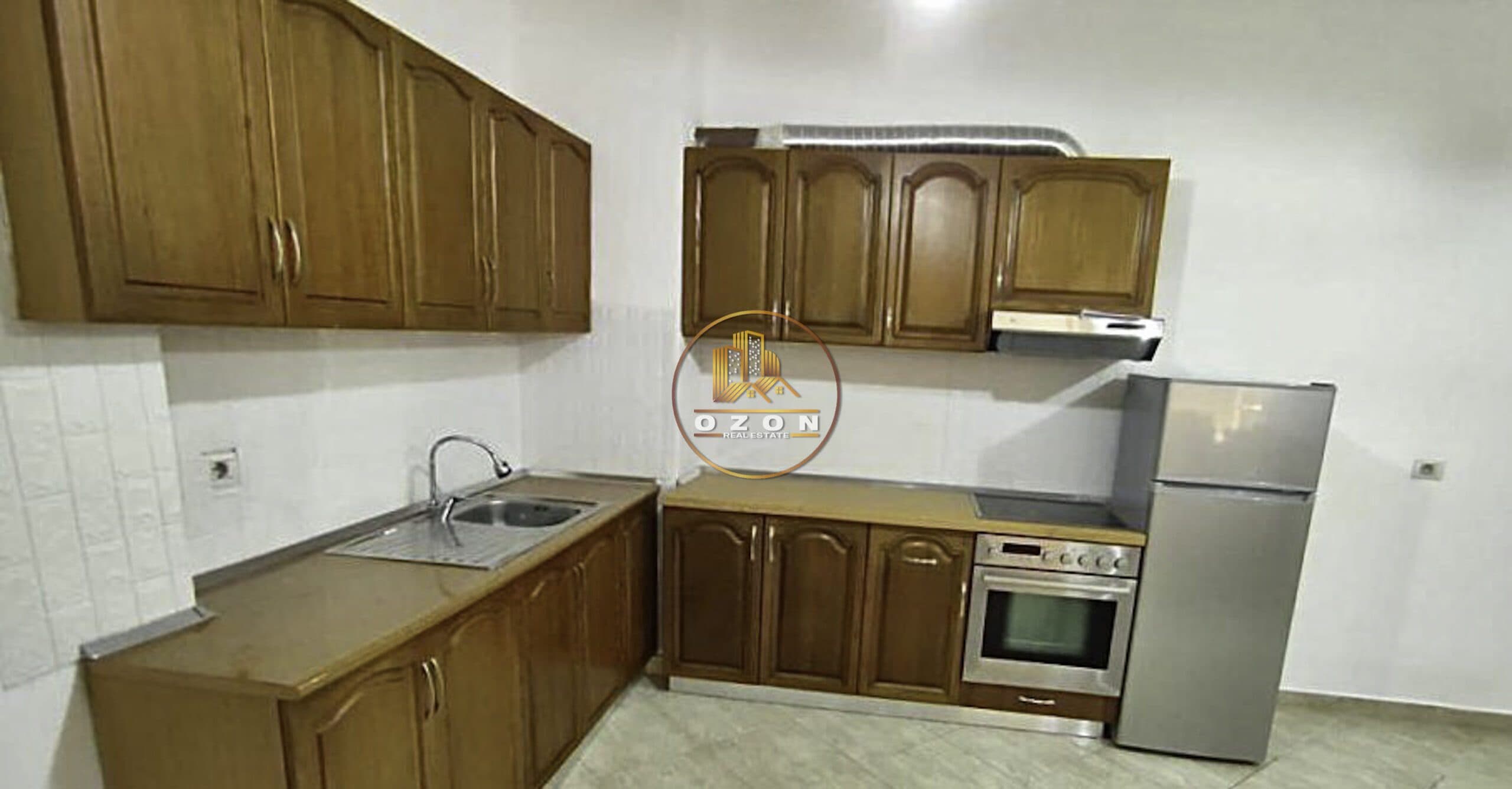 QERA !! APARTAMENT 2+1+2 TEK SELVIA, RRUGA E DIBRES! 3