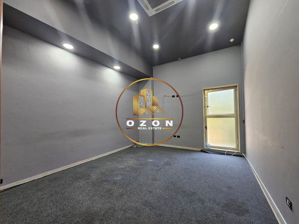 Ambient Biznesi me Qira tek Galeria 17 Nëntori! 4