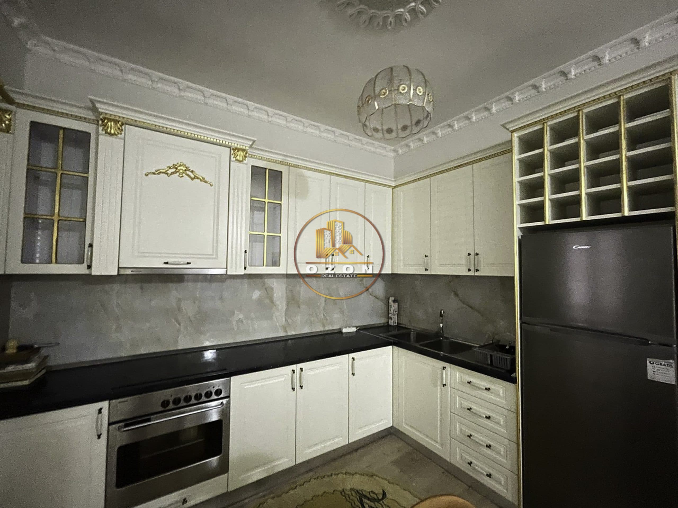APARTAMENT 2+1 ME QERA TEK MYSLYM SHYRI !