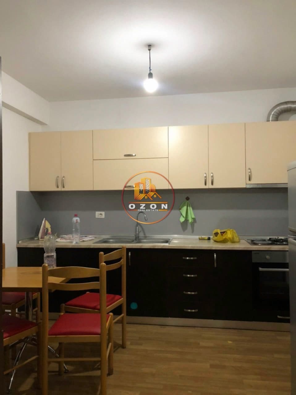 JEPET ME QERA APARTAMENT 1+1, KOMPLEKSI KONTAKT