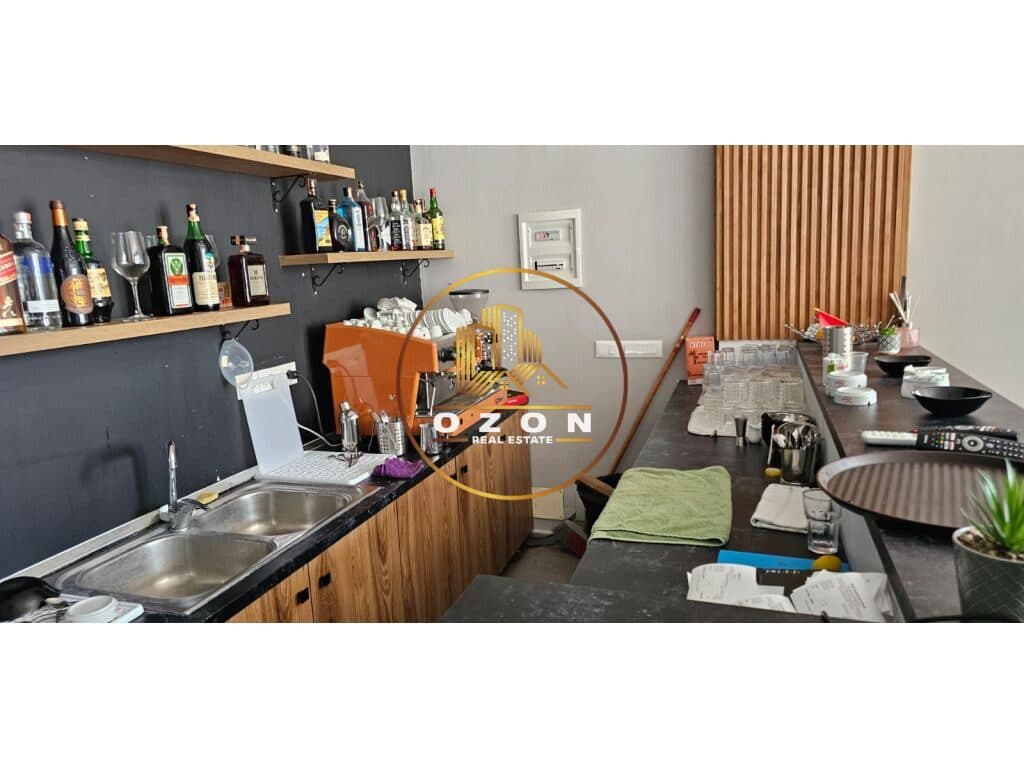 Biznes për Shitje (Bar-Kafe + Bilardo) pranë Vilës L, Astir! 3