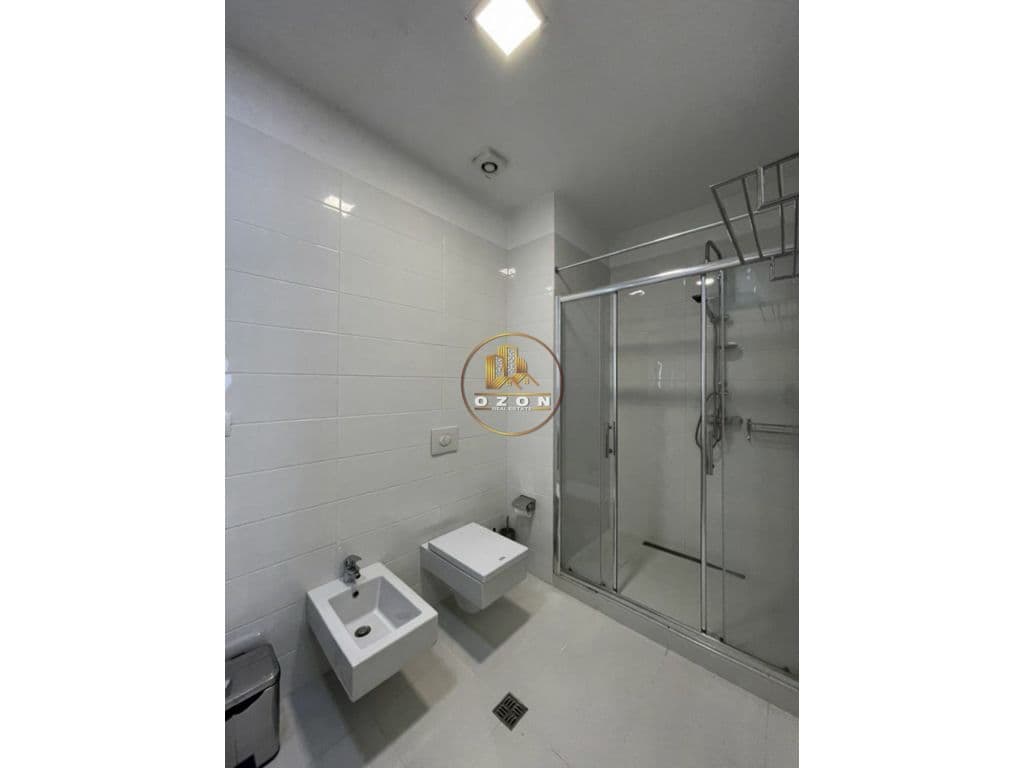 SUPER APARTAMENT ME QERA 2+1 ,RRUGA E ELBASANIT !