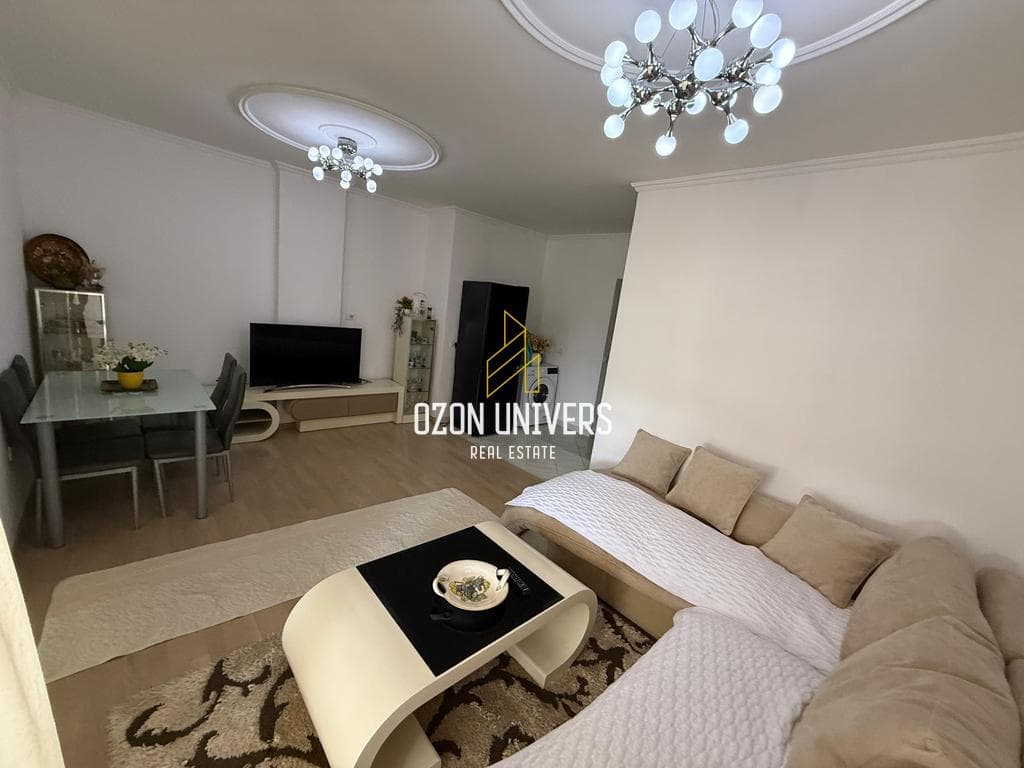 Apartament 1+1 për qira pranë Pallatit me Shigjeta! 2