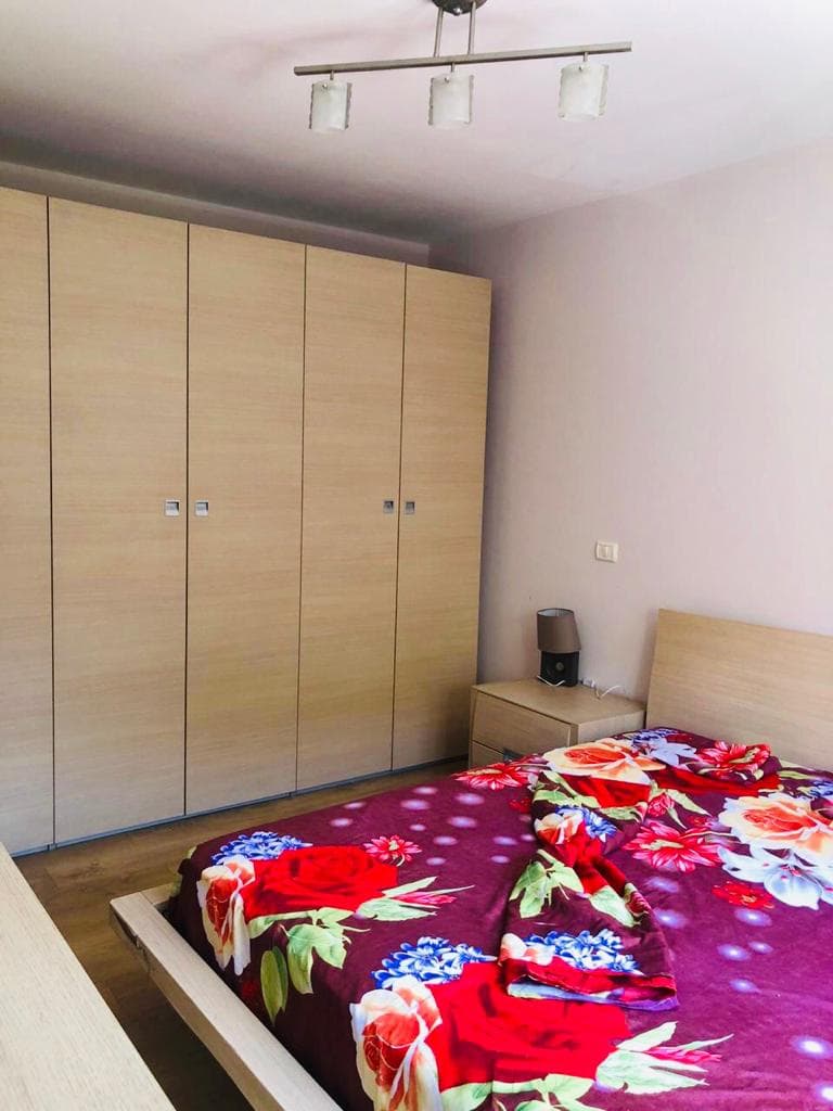 Apartament per qira 1+1 tek Myslym Shyri 3