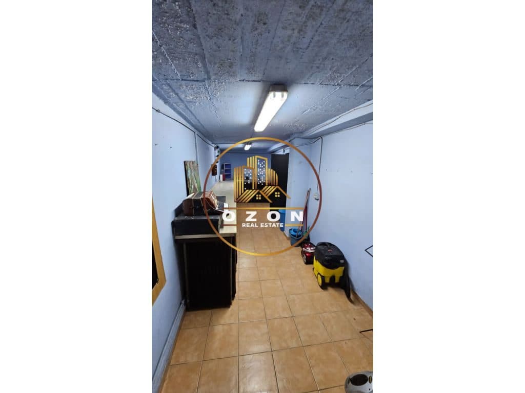 SHITET AMBIENTI DHE BIZNESI , LOKAL I INVESTUAR PER MUZIKE LIVE, NE MEDRESE!