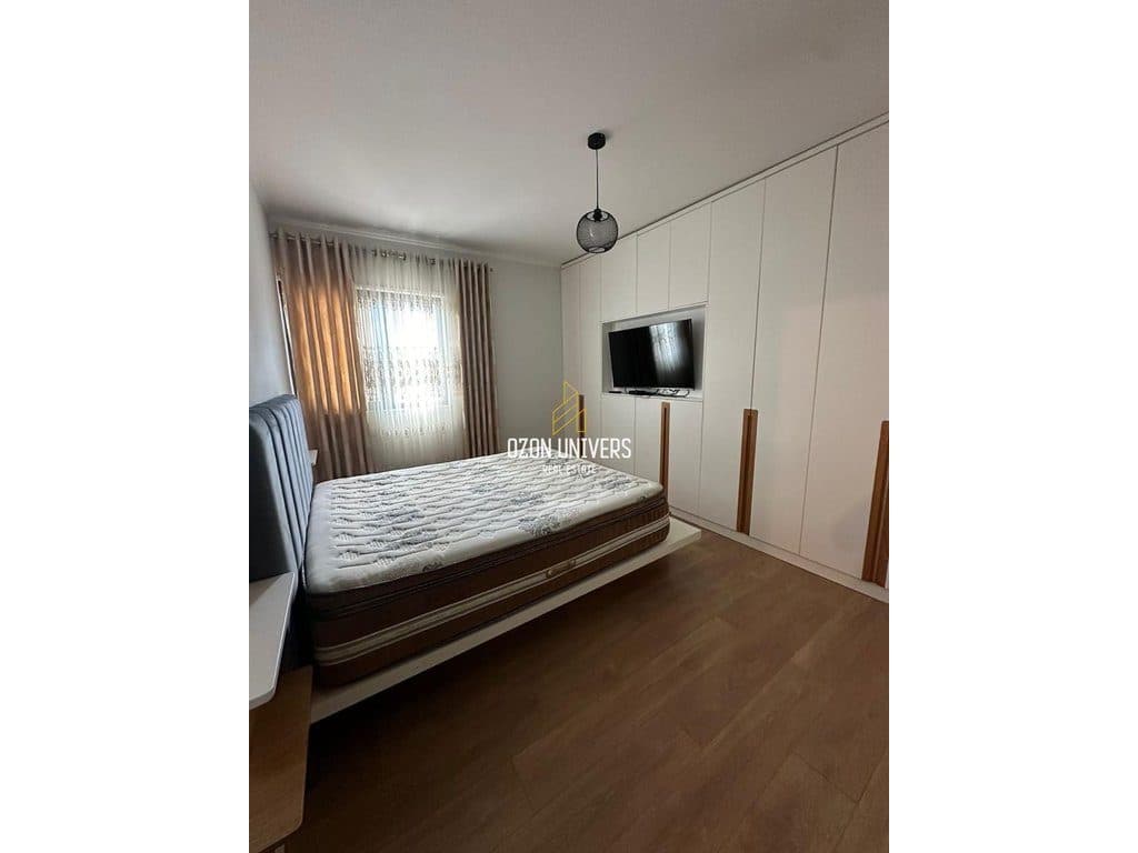 Apartament 2+1 për qira tek ish Hotel Roland, Astir! 3