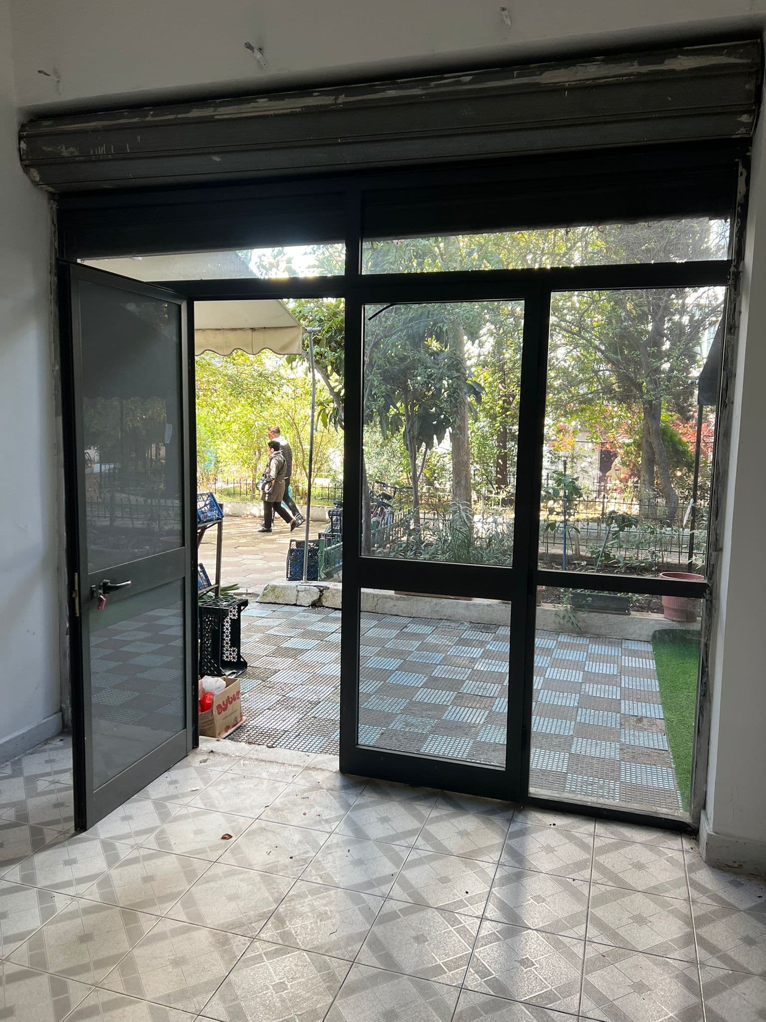 Shitet Ambient Biznesi në Don Bosco, Tiranë 38,000€