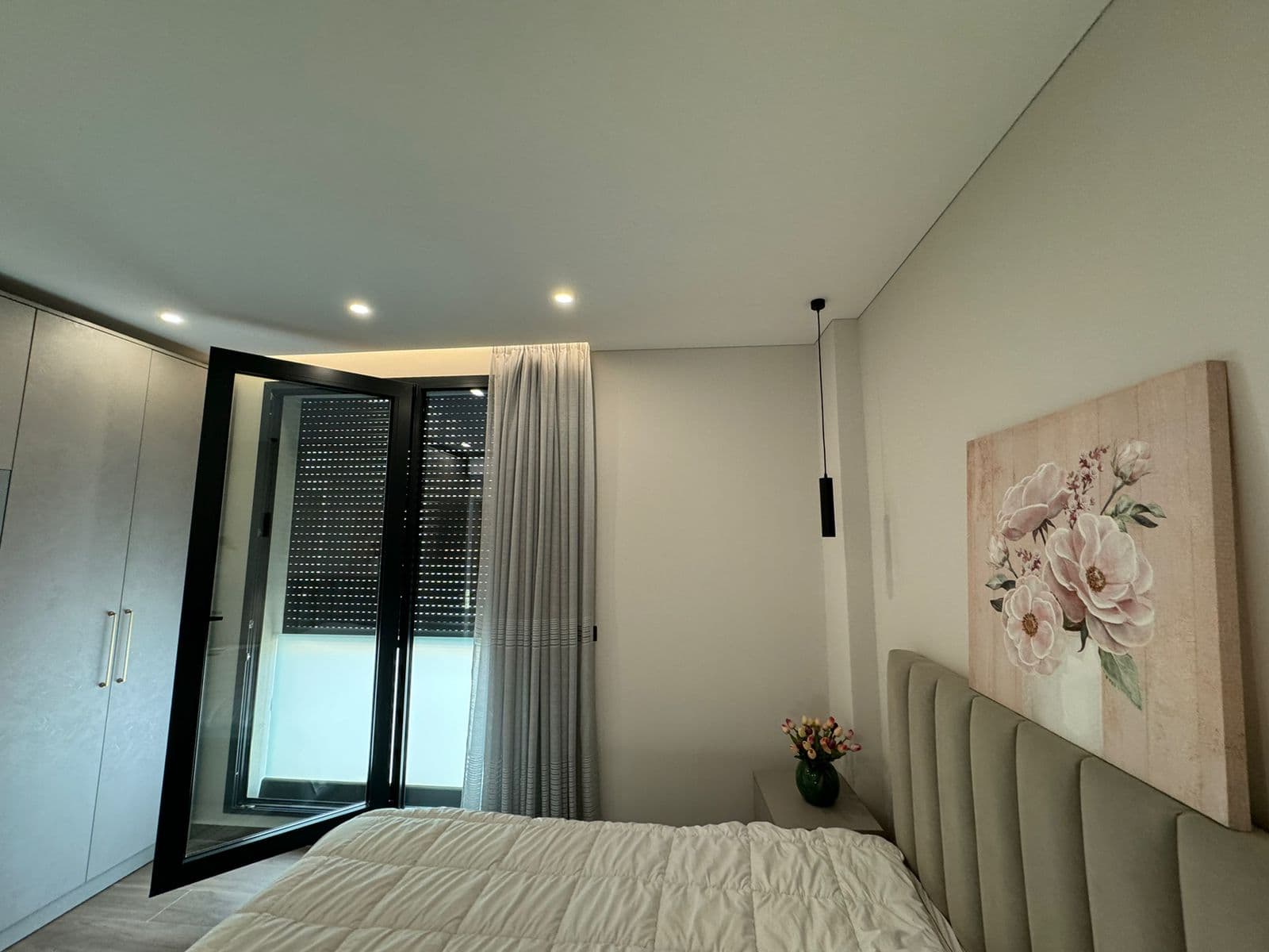 Shitet apartament 1+1 pranë Teg! 4