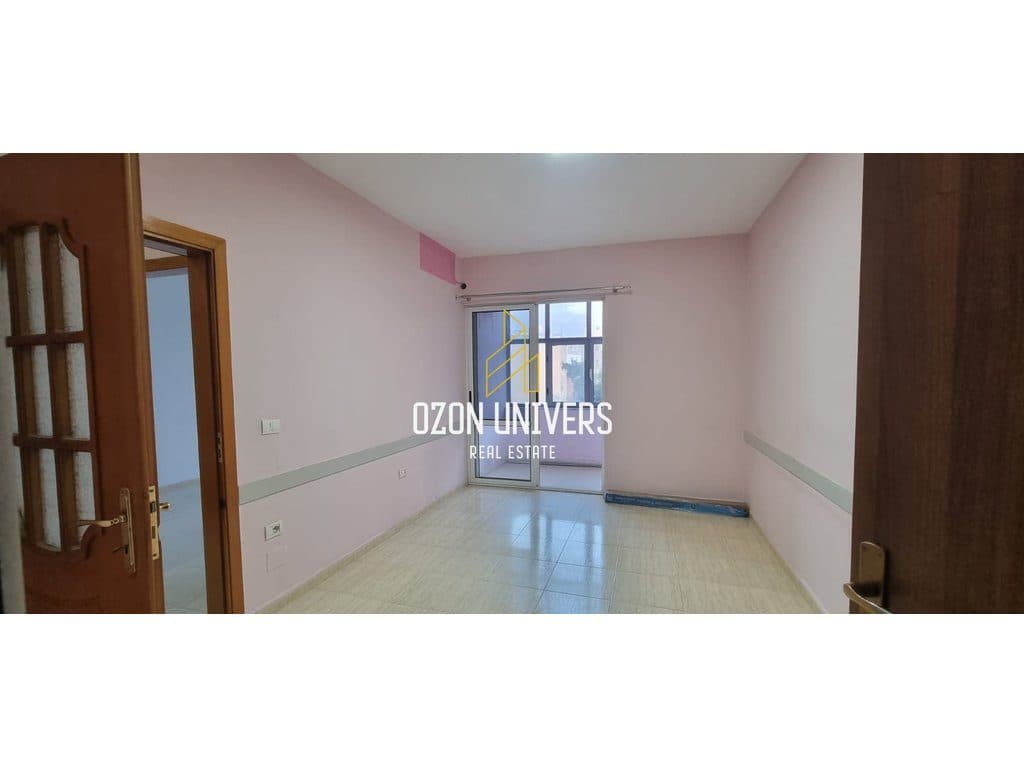 Ambient biznesi për qira, tek Pazari i Ri 2