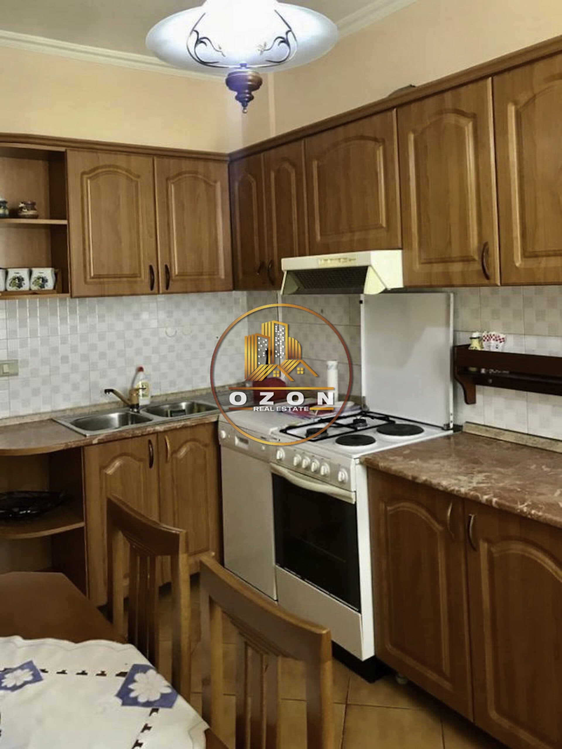 JEPET ME QIRA APARTAMENT 2+1 NE RRUGEN “ISLAM ALLA”