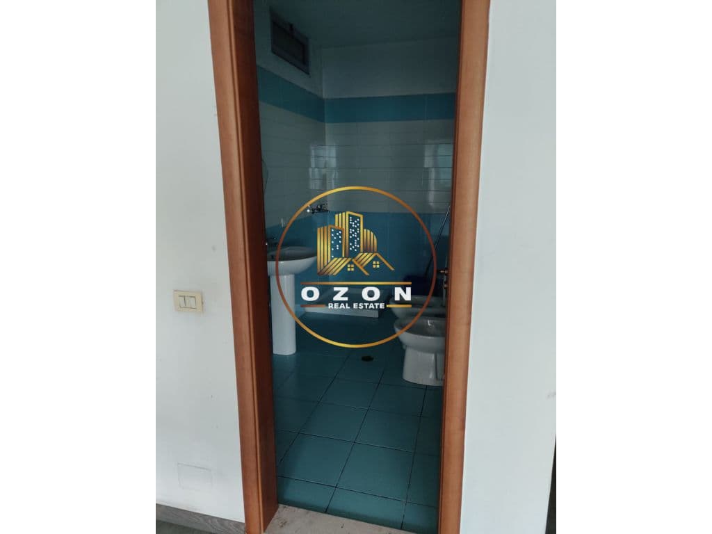 JEPET ME QERA AMBIENT BIZNESI TEK KTHESA E KAMZËS!