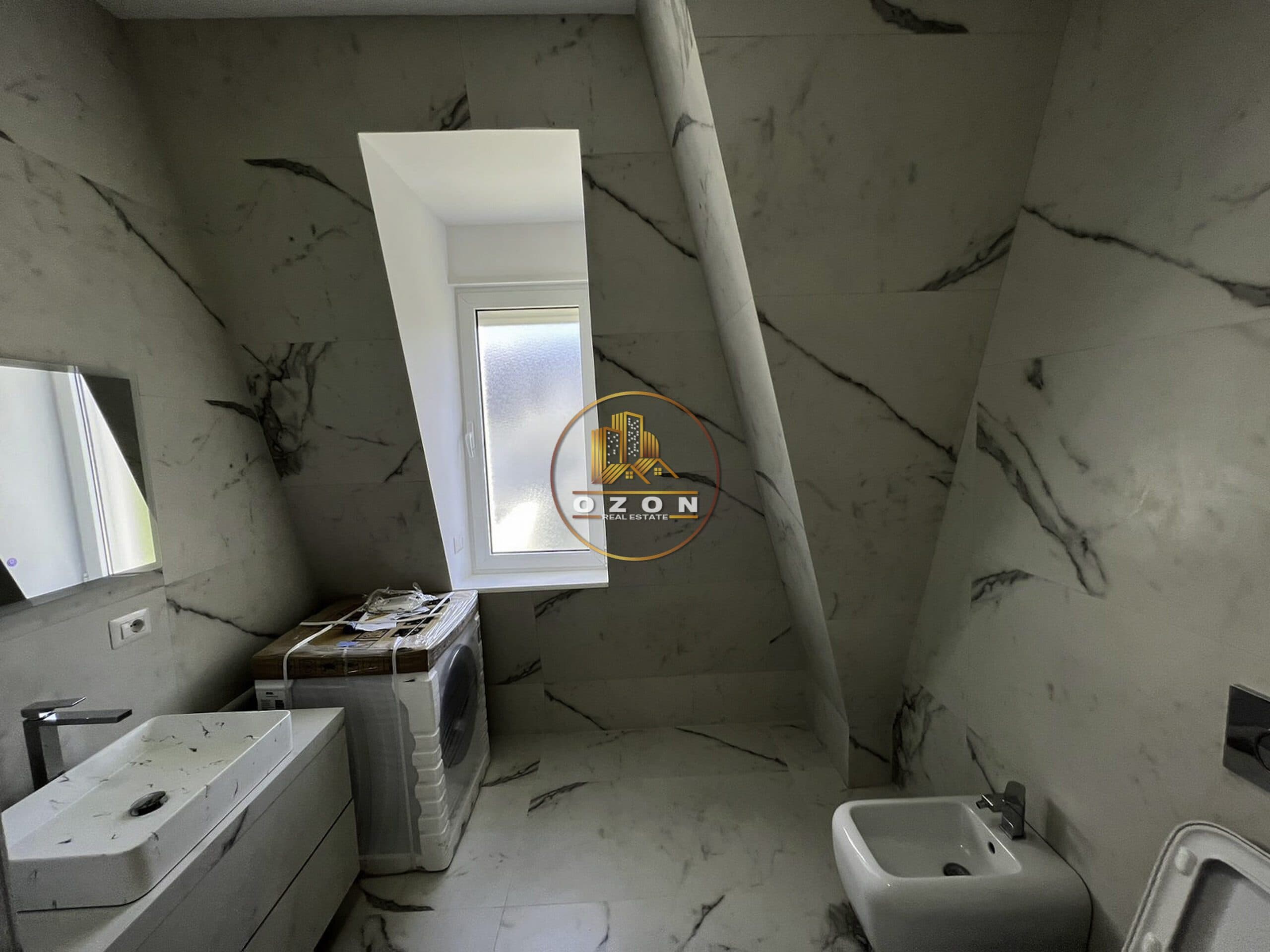 REZIDENCE NE TEG !! SHITET OSE JEPET ME QERA APARTAMENT 2+1 .