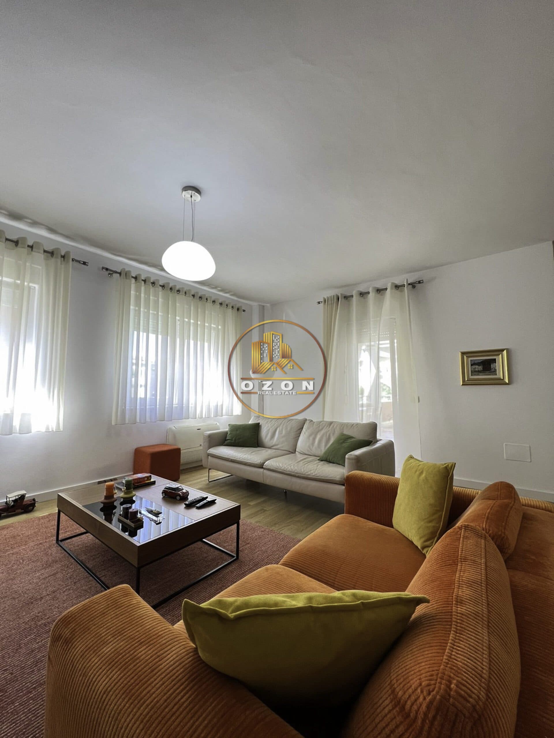 SHITET/QERA APARTAMENT 3+1+3 NE REZIDENCE PRANE TEG !