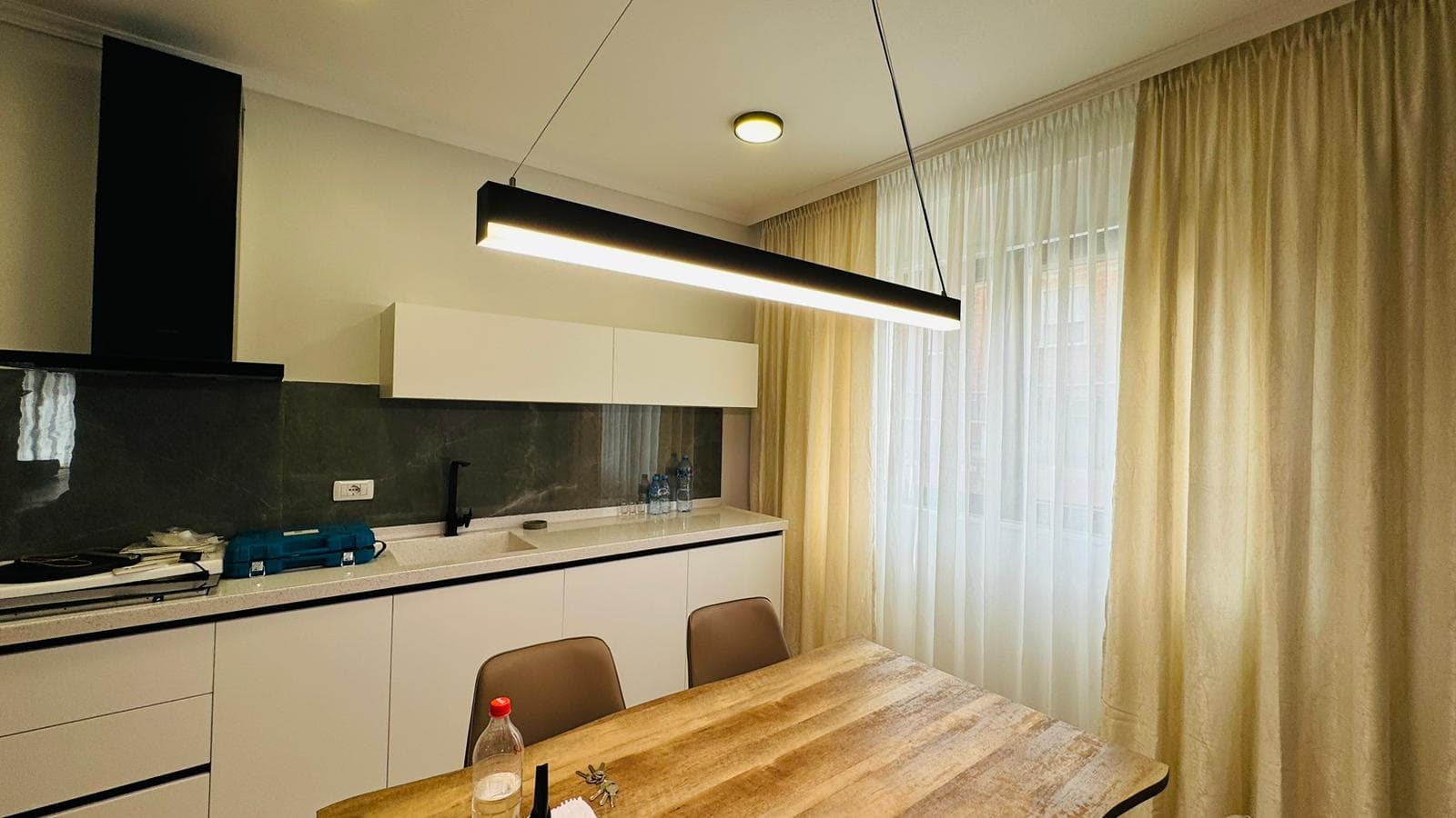 Apartament i Mobiluar për Qira në Zonën e Rrugës së Durrësit 2