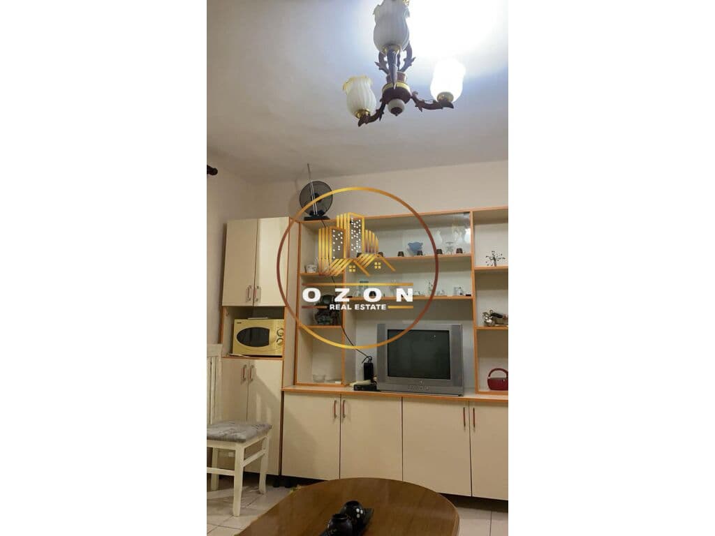Apartament 1+1 për qira, pranë pediatrisë! 2