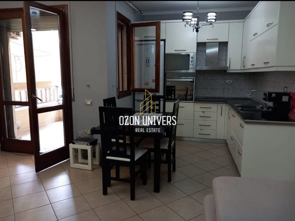 Apartament 2+1me parkim për shijte, tek Kopshti Botanik! 2