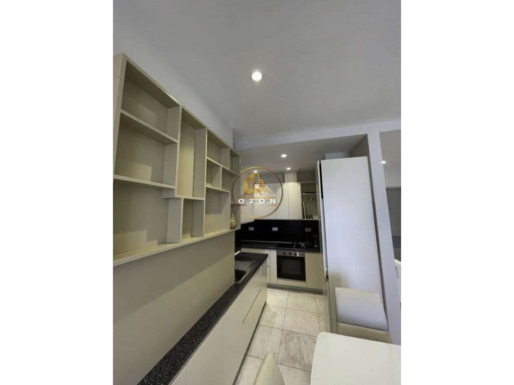 SUPER APARTAMENT ME QERA 2+1 ,RRUGA E ELBASANIT !