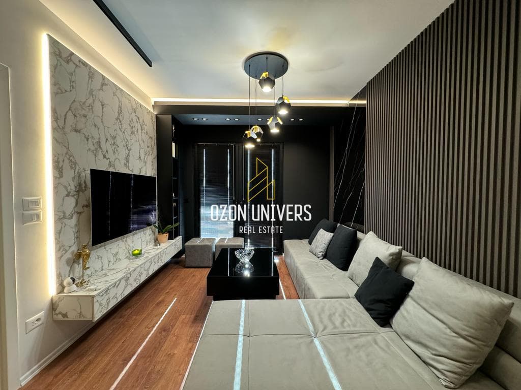 Apartament modern 2+1+2 për shitje tek Garden Building, Rruga e Kavajës!