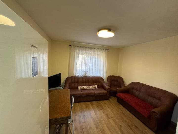 Apartament 2+1 per qira Rr. e Elbasanit ! 3