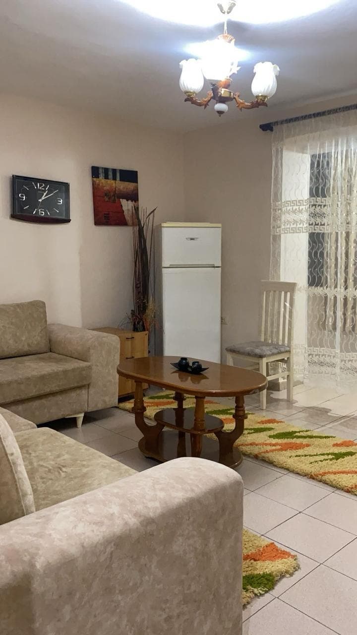 Apartament 1+1 për qira, pranë pediatrisë!