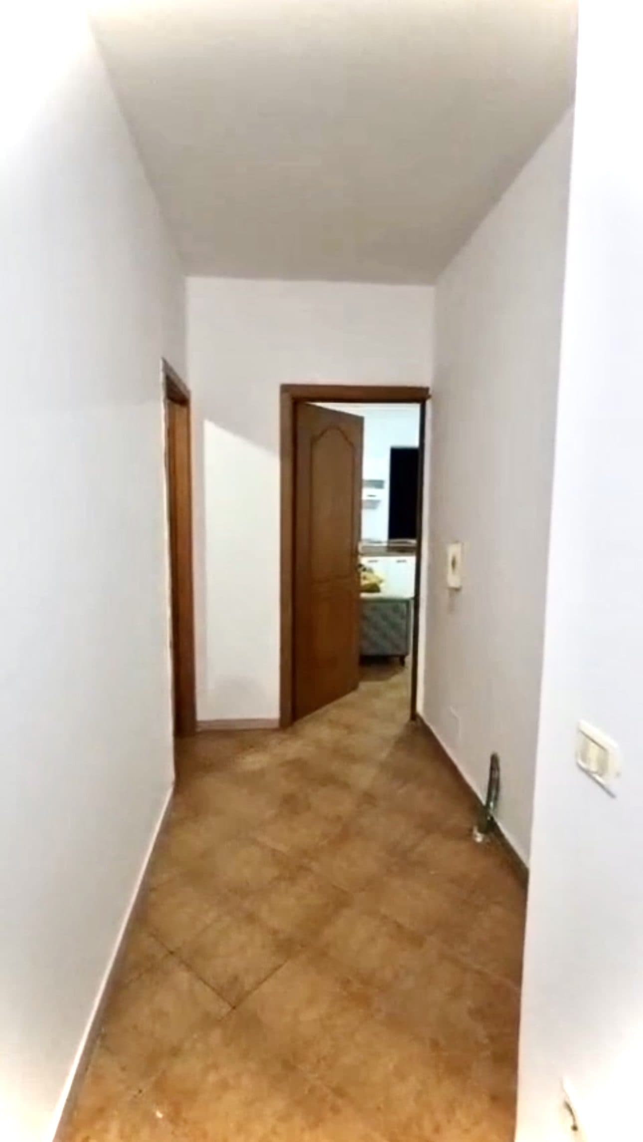 Apartament 3+1 për Shitje tek Fresku - Pranë Shkollës Luan Hajdaraga 4