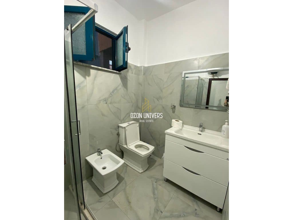 Apartament 1+1 për Qira tek Rruga Jordan Misja! 3