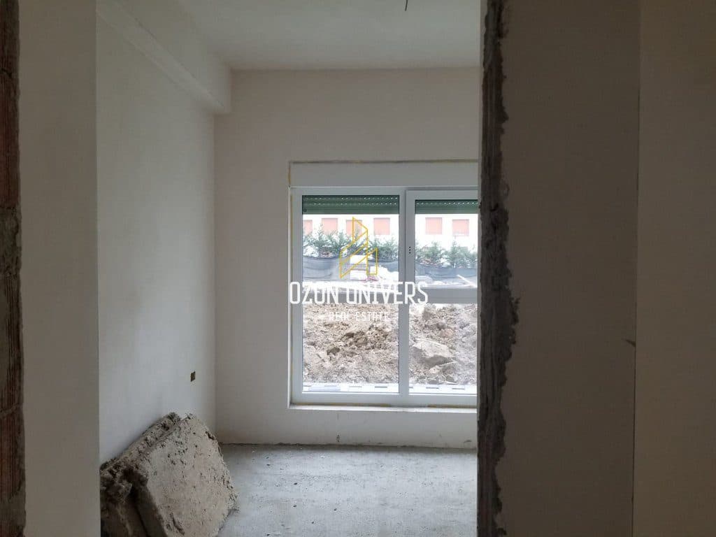 Apartament 1+1 për shitje, tek Residenca Kadiu, Ali Demi! 3