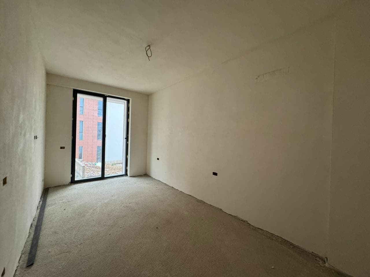 Apartament 1+1+Parkim për shitje tek Tulipan Residence, Mjull Bathore! 3