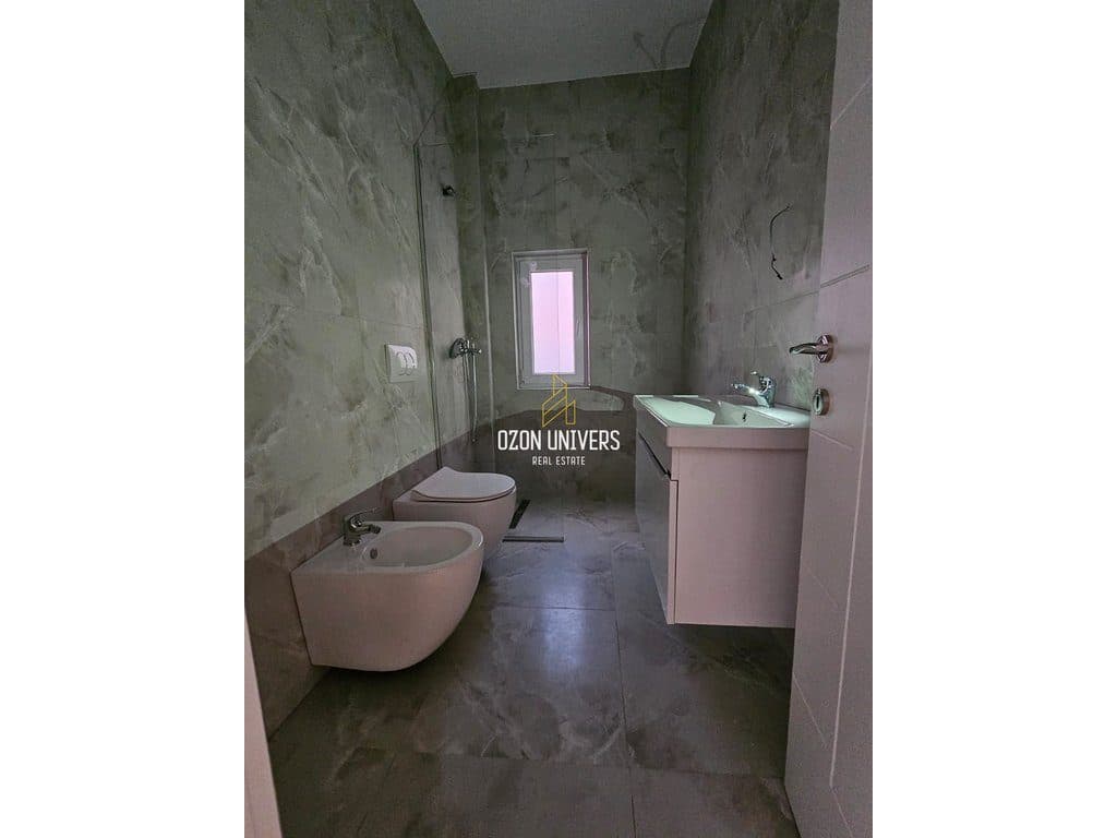 Apartament 2+1 për shitje në Rrugën e Kavajës! 4