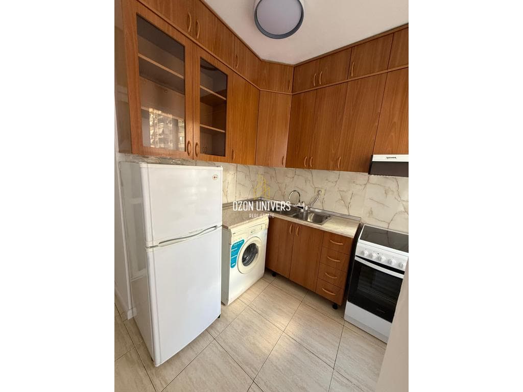 Apartament 1+1 për qira te Komuna e Parisit! 4