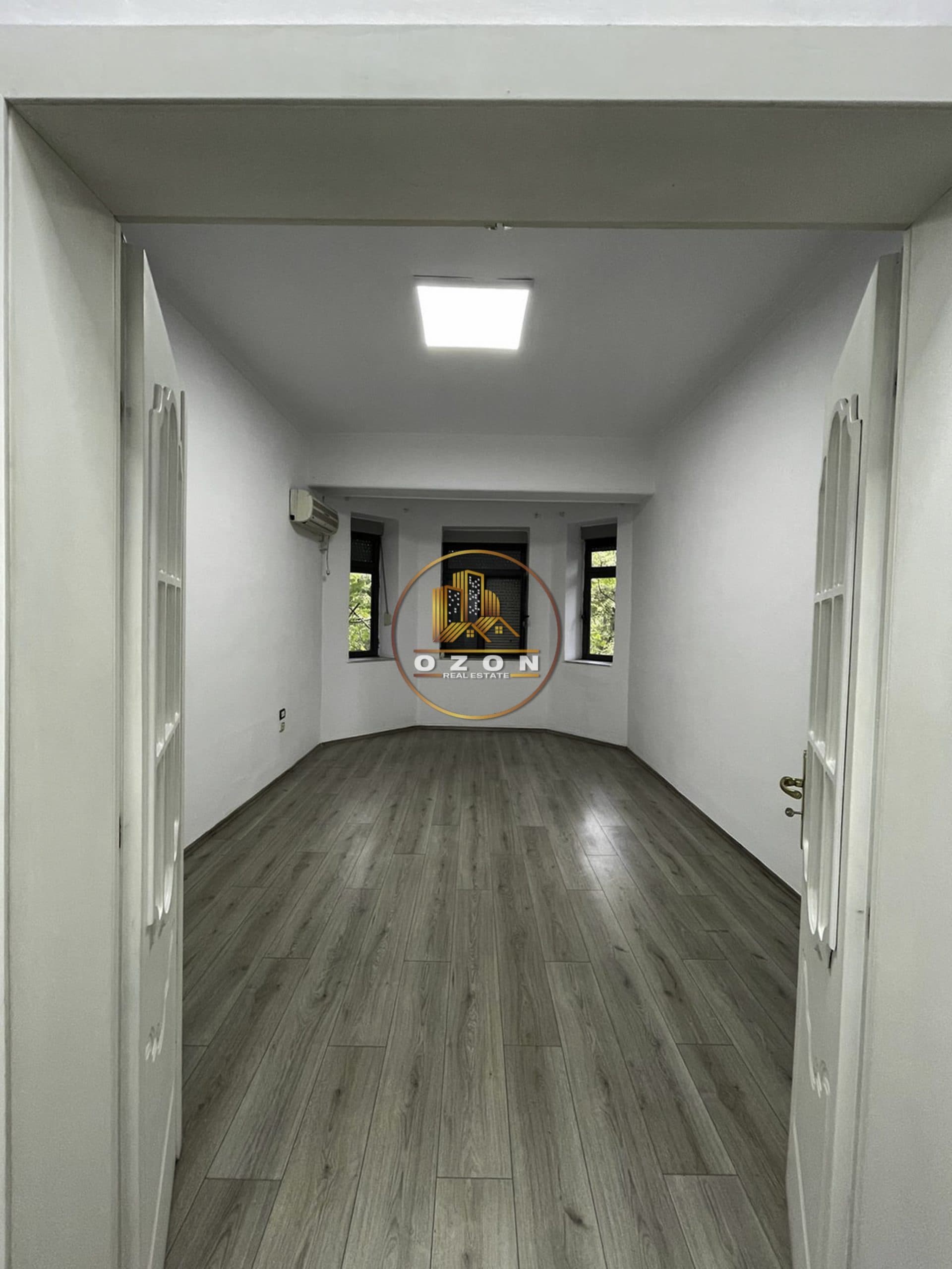 SHITET/QERA APARTAMENT 2+1 PRANE KINEMA AGIMI !
