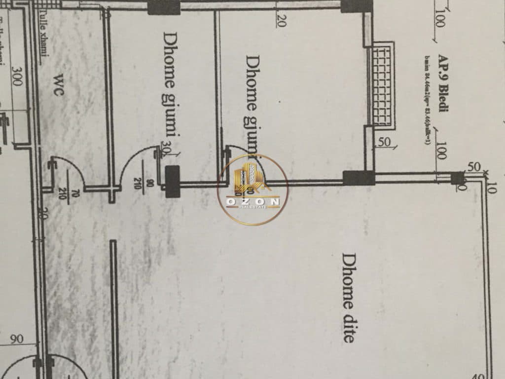Shitet apartament 2+1, me Hipoteke . Adresa : Blloku ,Tirane