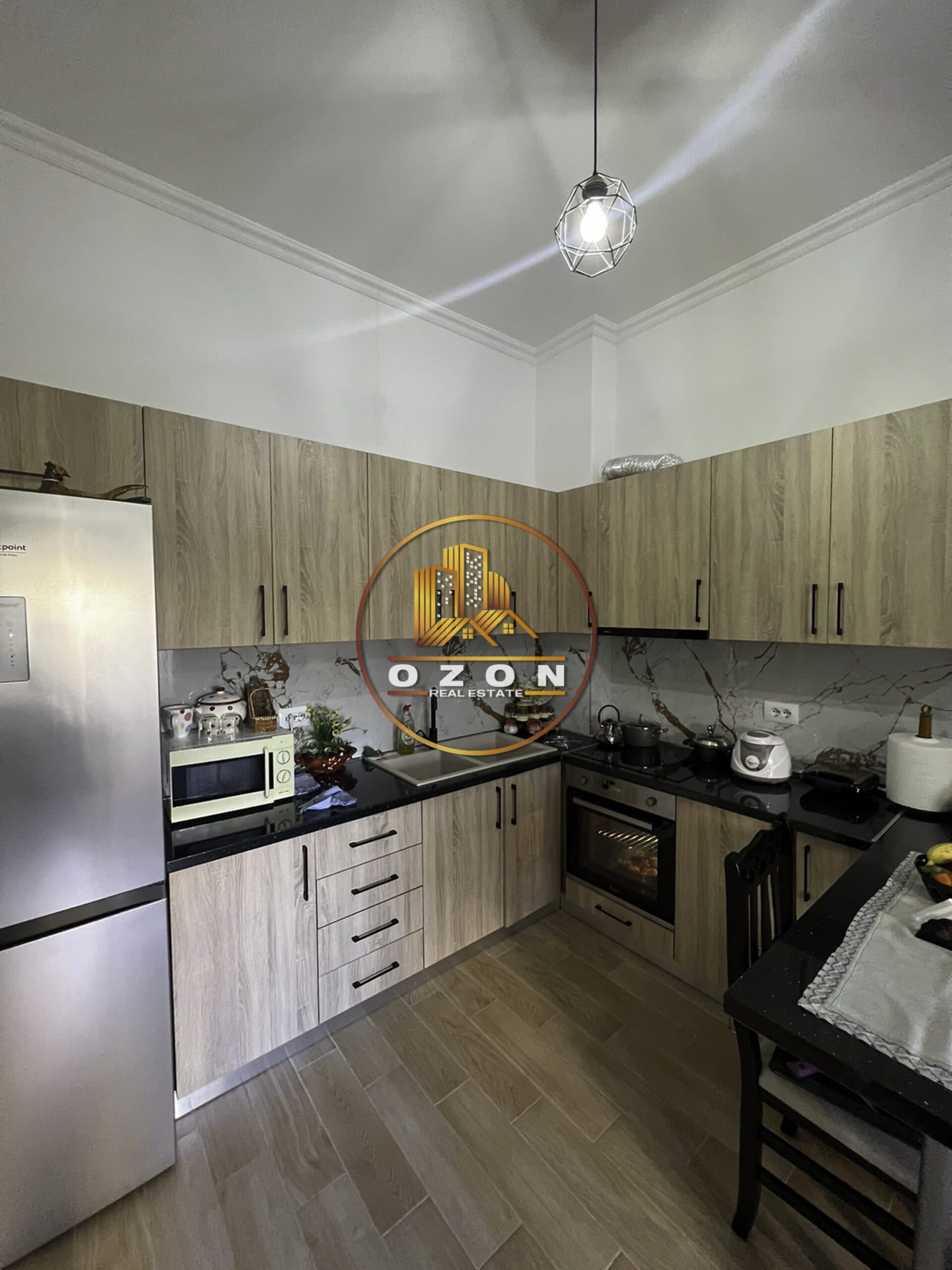 SHITET APARTAMENT 1+1 NE KINOSTUDIO!