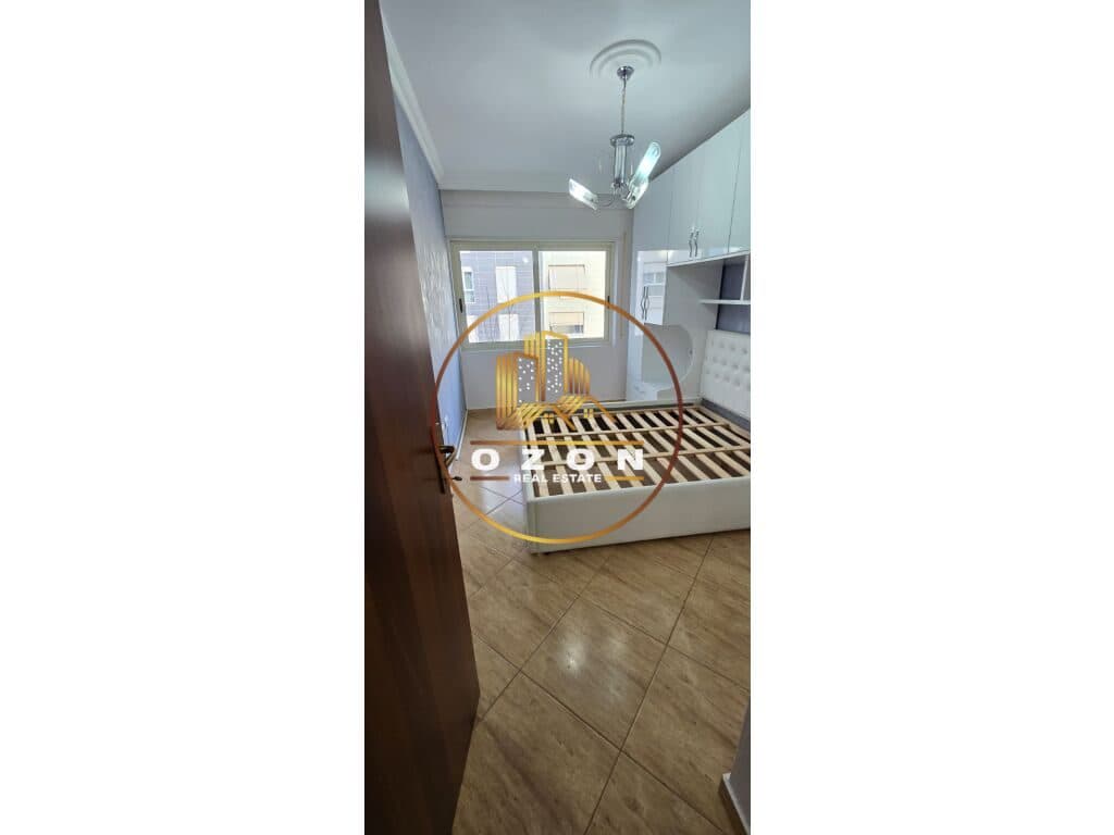 Apartament 1+1 në Shitje në Rrugën Ndre Mjeda! 3